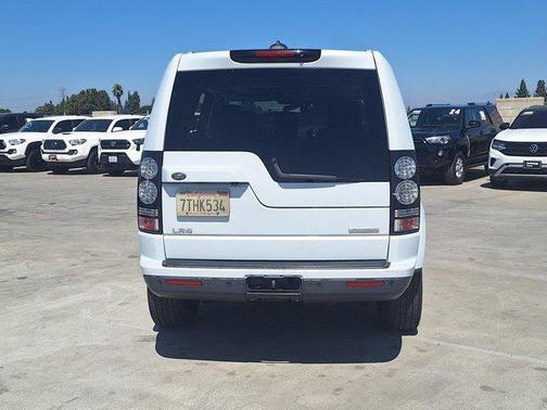 2016 Land Rover LR4 Base