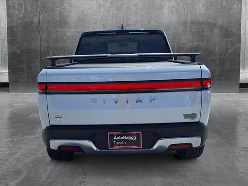 2022 Rivian R1T Adventure