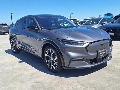 2021 Ford Mustang Mach-E Premium