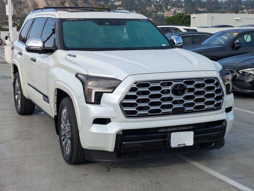 2023 Toyota Sequoia Capstone