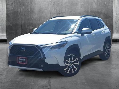 2022 Toyota Corolla Cross XLE
