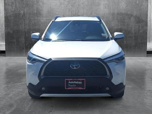 2022 Toyota Corolla Cross XLE