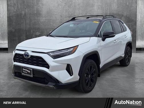 2023 Toyota RAV4 Hybrid SE
