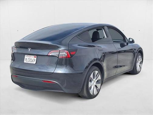 2024 Tesla Model Y RWD *Ltd Avail*