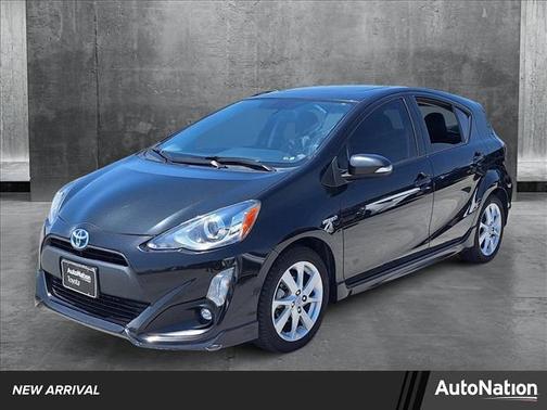 2017 Toyota Prius c Four