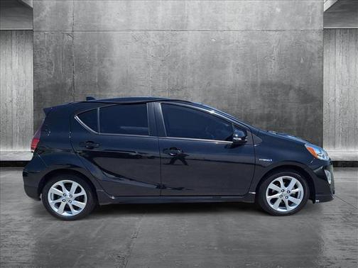 2017 Toyota Prius c Four