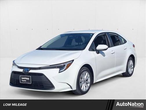 2025 Toyota Corolla Hybrid LE