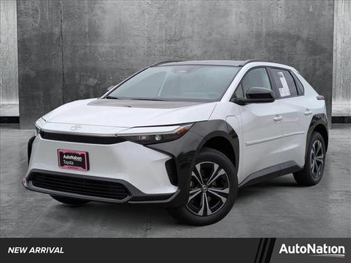 2025 Toyota bZ4X XLE