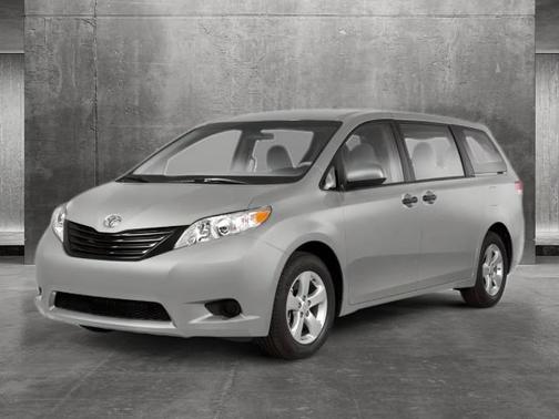 2012 Toyota Sienna LE