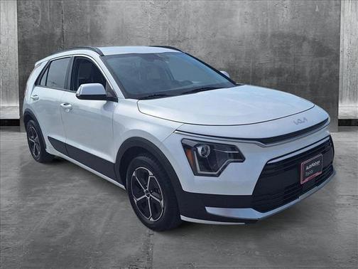 2023 Kia Niro EX