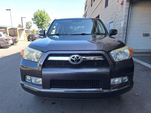 Magnetic Gray Metallic 2010 Toyota 4Runner SR5