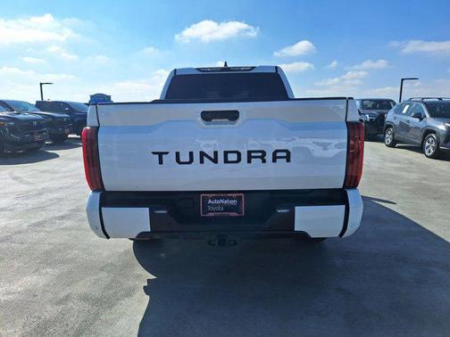 2022 Toyota Tundra SR5