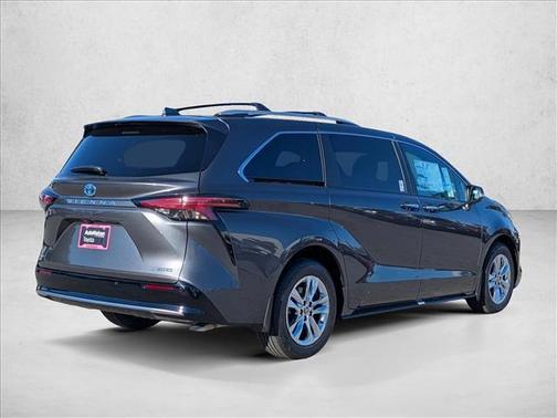 2025 Toyota Sienna Limited