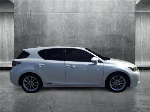 2013 Lexus CT 200h Hybrid