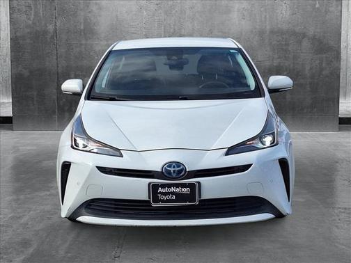 2019 Toyota Prius LE