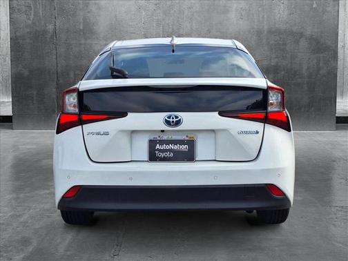 2019 Toyota Prius LE