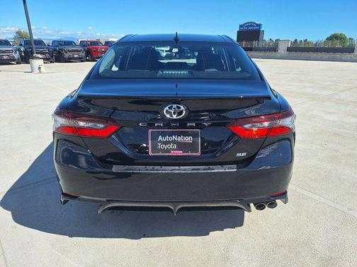 Midnight Black Metallic 2021 Toyota Camry SE