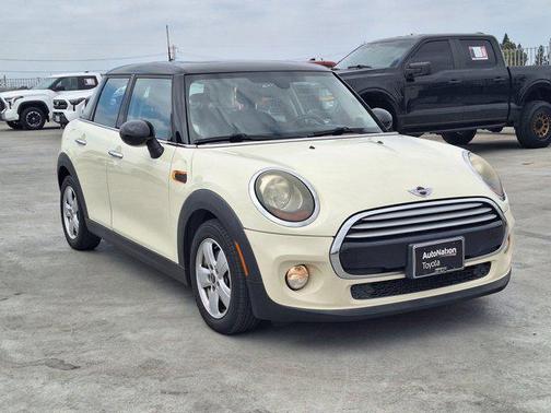 2015 MINI Hardtop Cooper