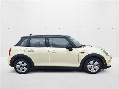 2015 MINI Hardtop Cooper