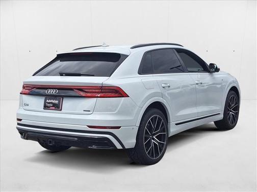 2021 Audi Q8 55 Prestige