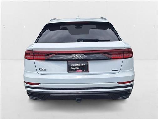 2021 Audi Q8 55 Prestige