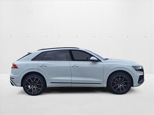 2021 Audi Q8 55 Prestige