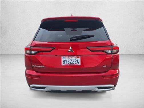 2022 Mitsubishi Outlander SE