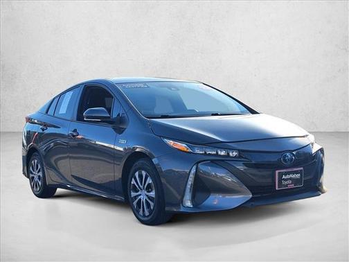 2022 Toyota Prius Prime LE