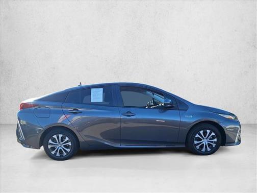2022 Toyota Prius Prime LE