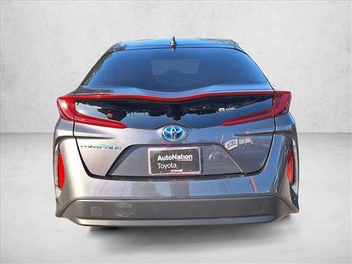 2022 Toyota Prius Prime LE