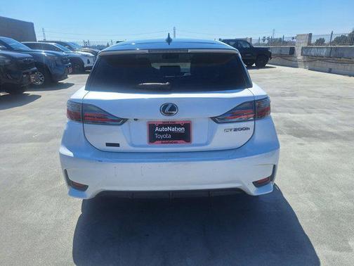 White 2017 Lexus CT 200h Base