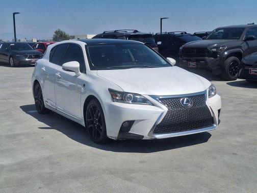 White 2017 Lexus CT 200h Base