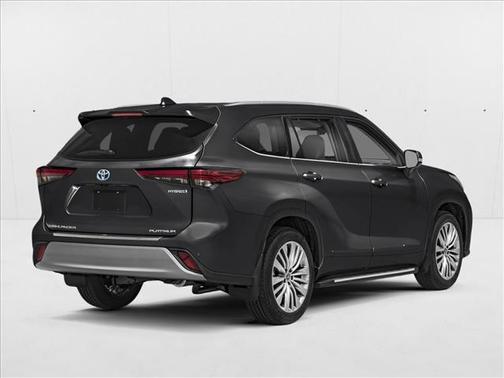 2025 Toyota Highlander Hybrid Platinum