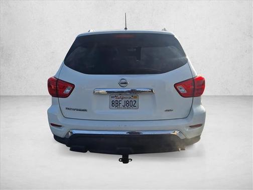 2017 Nissan Pathfinder S