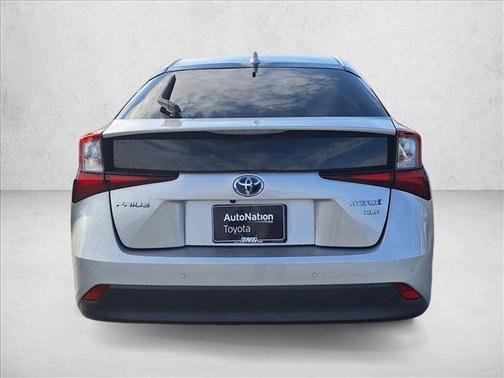 2022 Toyota Prius XLE