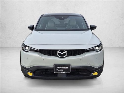 2022 Mazda MX-30 Premium Plus
