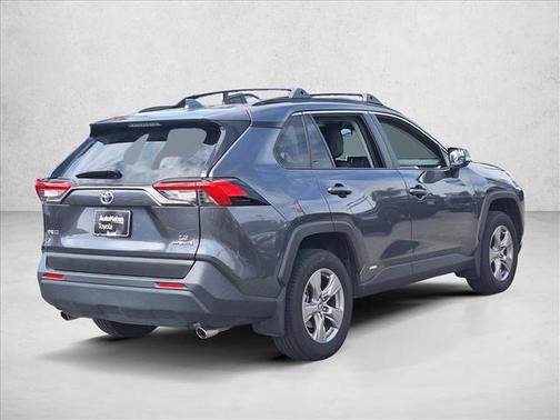 2024 Toyota RAV4 Hybrid LE