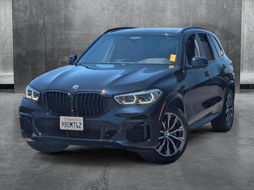 2022 BMW X5 M50i