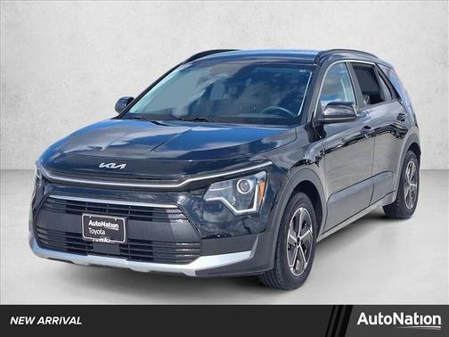 Aurora Black 2024 Kia Niro EX