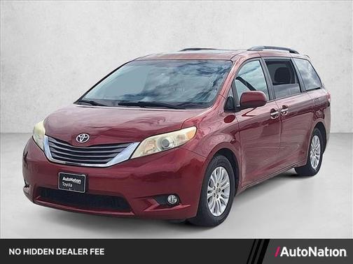 Salsa Red Pearl 2012 Toyota Sienna XLE