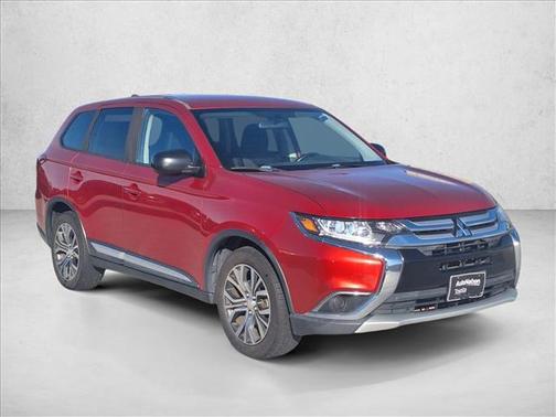 2017 Mitsubishi Outlander ES