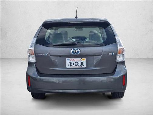 2013 Toyota Prius v Two