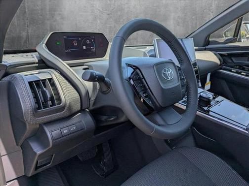 2025 Toyota bZ4X XLE