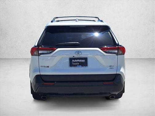 Blizzard Pearl 2021 Toyota RAV4 XLE Premium