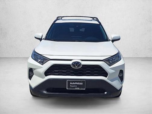 Blizzard Pearl 2021 Toyota RAV4 XLE Premium