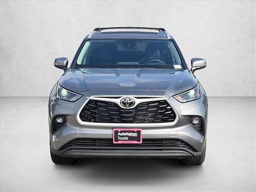 Heavy Metal 2026 Toyota Highlander XLE