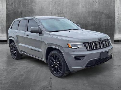 2021 Jeep Grand Cherokee Laredo