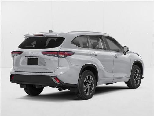 2025 Toyota Highlander XLE