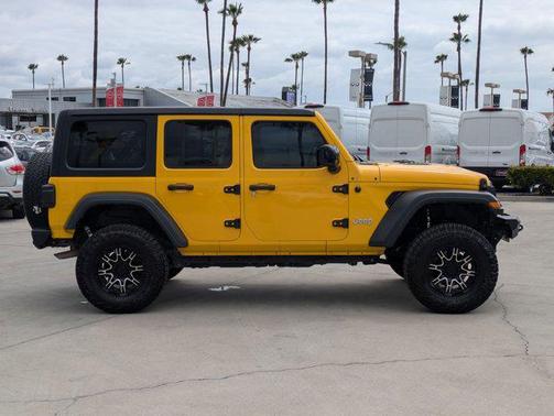 2020 Jeep Wrangler Unlimited Sport