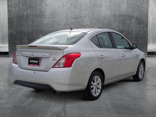 2018 Nissan Versa 1.6 SV